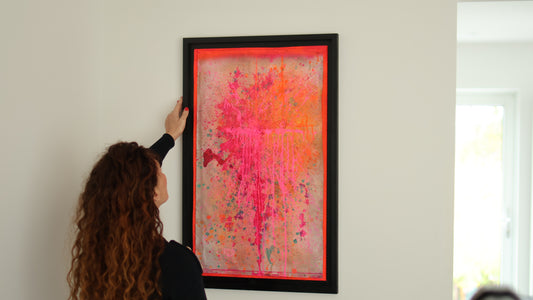 Olala (toile cartonnée 74×43 cm, encadrée)